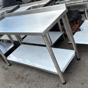 Mesa en acero inoxidable