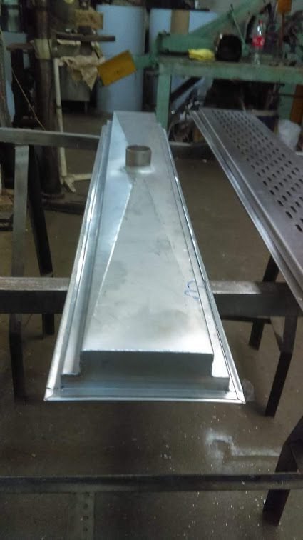 Cárcamo con rejilla para piso instalado en proyecto en Bogotá